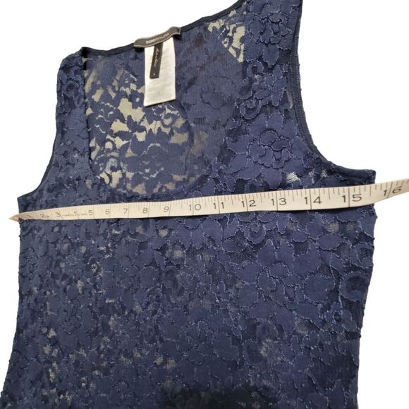 BCBGMAXAZRIA  Irini Navy Blue Lace Tank Top Shirt Sleeveless Small - Picture 9 of 9